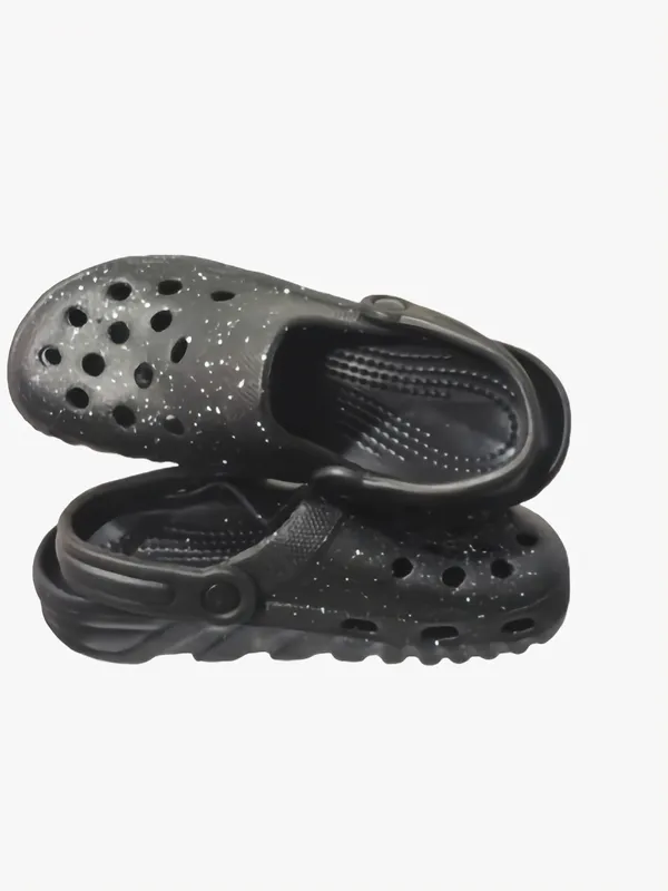 Black__Anti-Skid_Clogs_For_Men