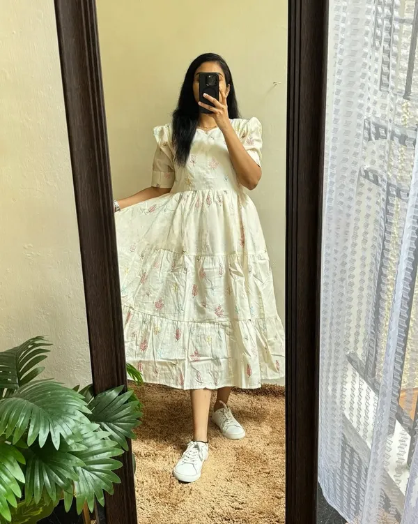 White_Print_Floral_Midi_Cotton_Casual_Dresses_for_women