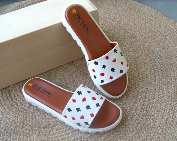 Hand-Painted_Sliders_For_Women_&_Girls_|__Casual_Water_Resistant_Paint_(Poker)_