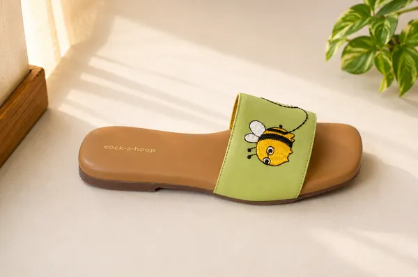 Honey_bee_Embroidered_Sliders