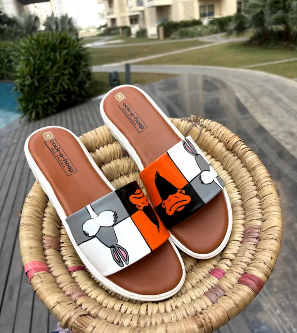Multicolor_Water_Resistant_Paint_Casual_Sliders_For_Women_&_Girls_(Looney_Tunes)