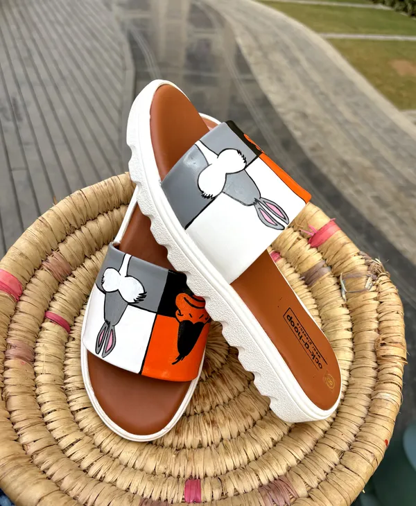 Multicolor_Water_Resistant_Paint_Casual_Sliders_For_Women_&_Girls_(Looney_Tunes)