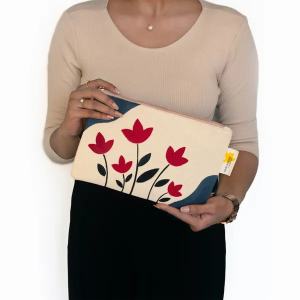 Multicolor_Casual_Khadi_Cloth_Hand_Painted_Pouches_For_Womens_&_Girls_(Tulipa)