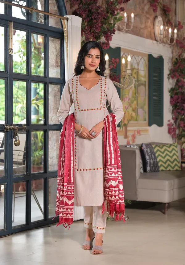 Beige_Pure_Cotton_3/4_Sleeve_Ethnic_Set_With_Silk_Dupatta_For_Women
