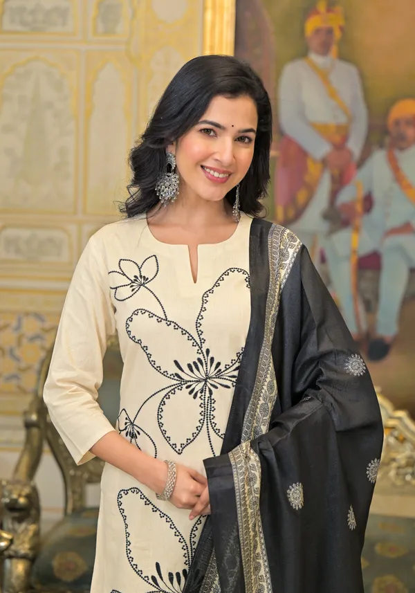 Cream_Cotton_Blend_3/4_Sleeve_Ethnic_Set_With_Silk_Dupatta_For_Women