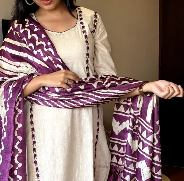 Beige_Cotton_Blend_3/4_Sleeve_Ethnic_Set_With_Silk_Dupatta_For_Women