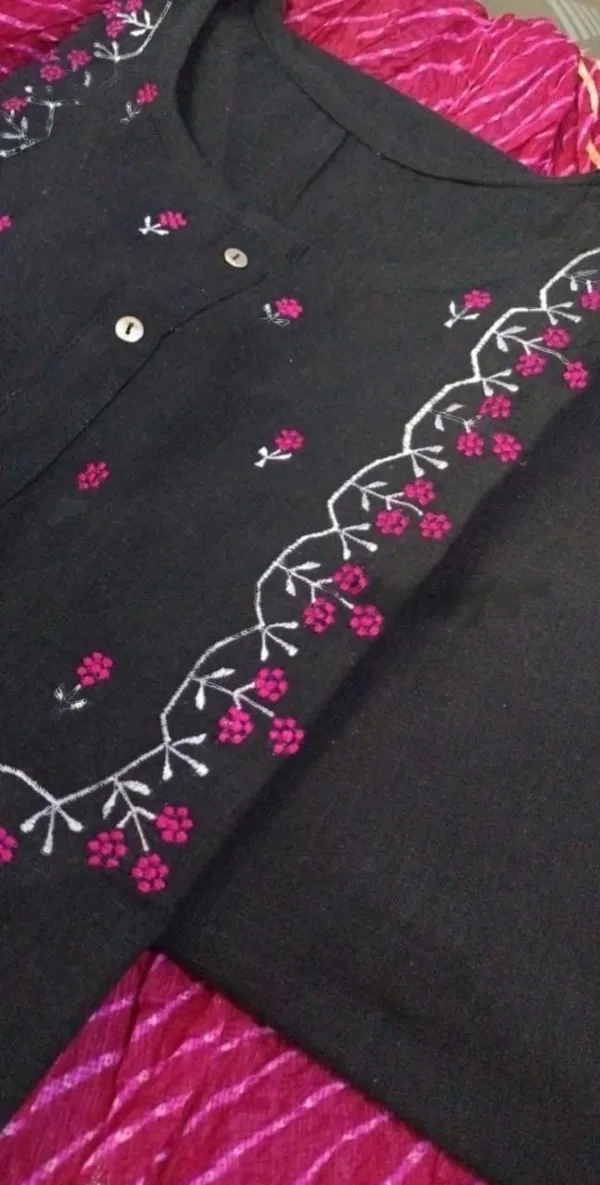 Black_Khadi_Cotton_3/4_Sleeve_Ethnic_Set_With_Silk_Dupatta_For_Women