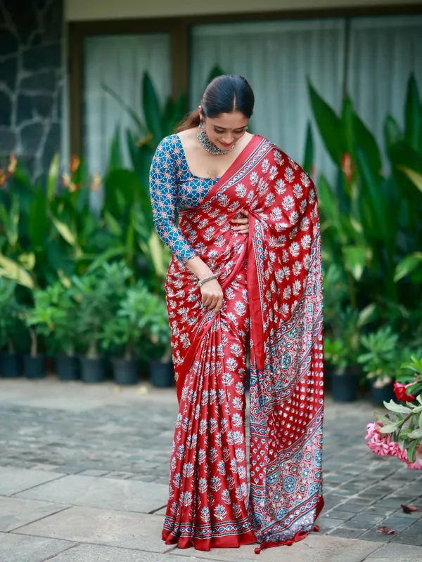 Red_Ajrakh_Printed_ModalSilk_Saree_with_Mirror_Work_Highlights