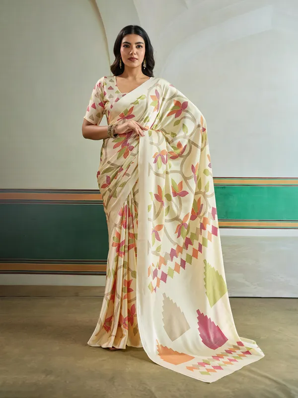 Windstor_Cream_Modal_Ajrakh_Printed_Satin_Silk_Saree