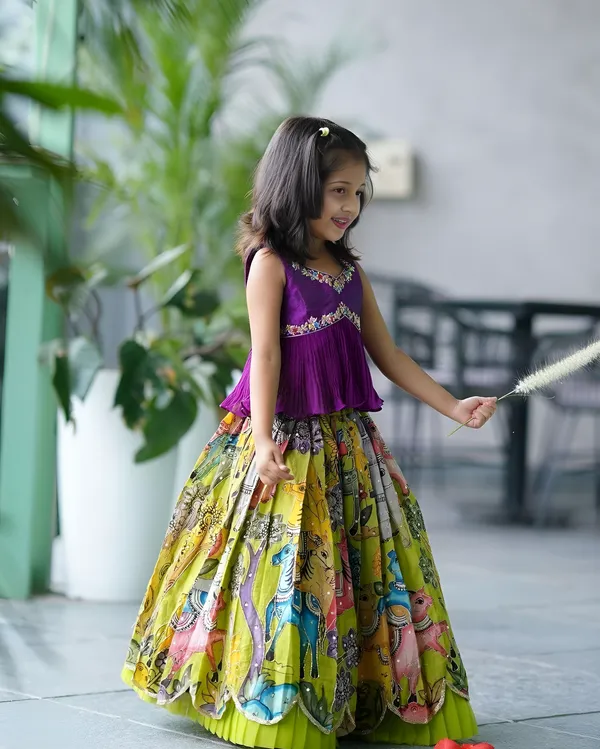 JH-31_GREEN_PRINTED_LEHENGA_CHOLI