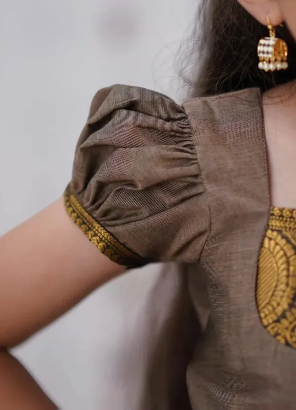 Grey__Silk_Lehenga_Choli_for_Girls_|_Elegant_and_Stylish_wear_for_All_Occasions