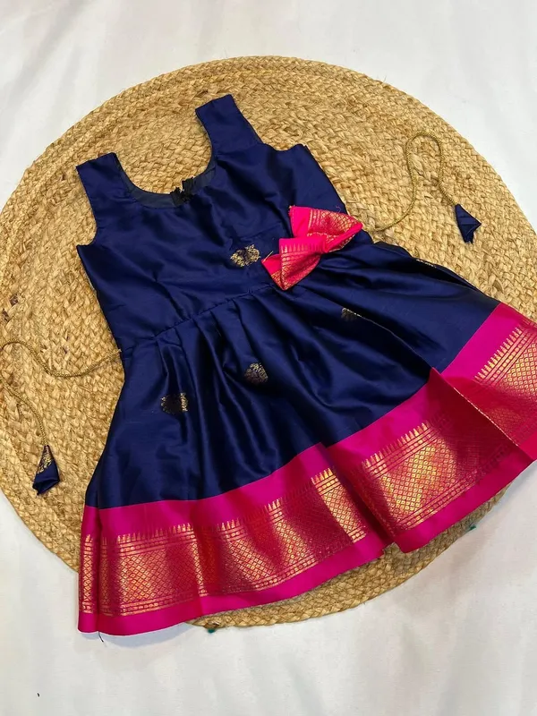 Royal_Navy_Blue_Pattu_Pavadai_Frock_with_Kanchipuram_Border