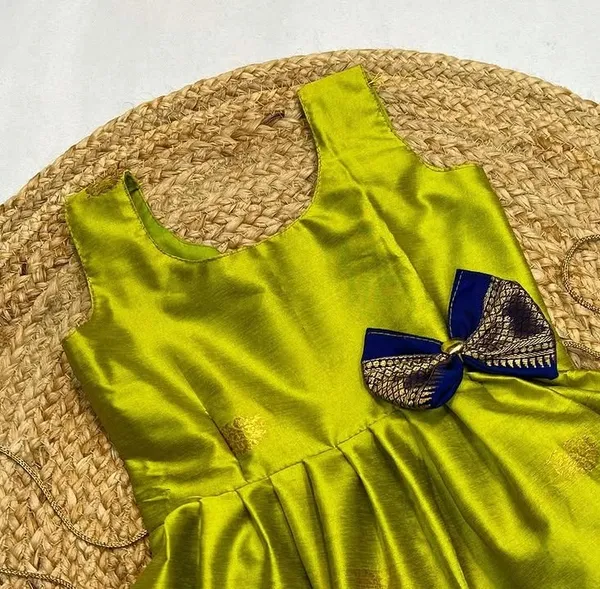 Vibrant_Lime_Green_Pattu_Pavadai_Frock_with_Navy_Kanchipuram_Border