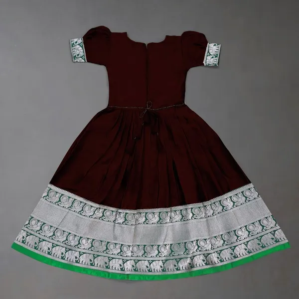 Brown_Silk_Lehenga_Choli_for_Girls_|_Elegant_and_Stylish_wear_for_All_Occasions