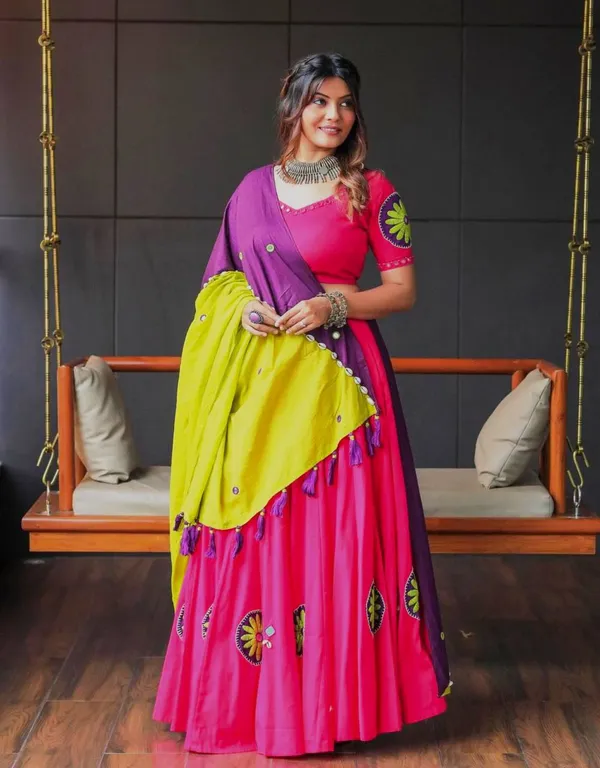 Red_Lehenga_Choli_for_women