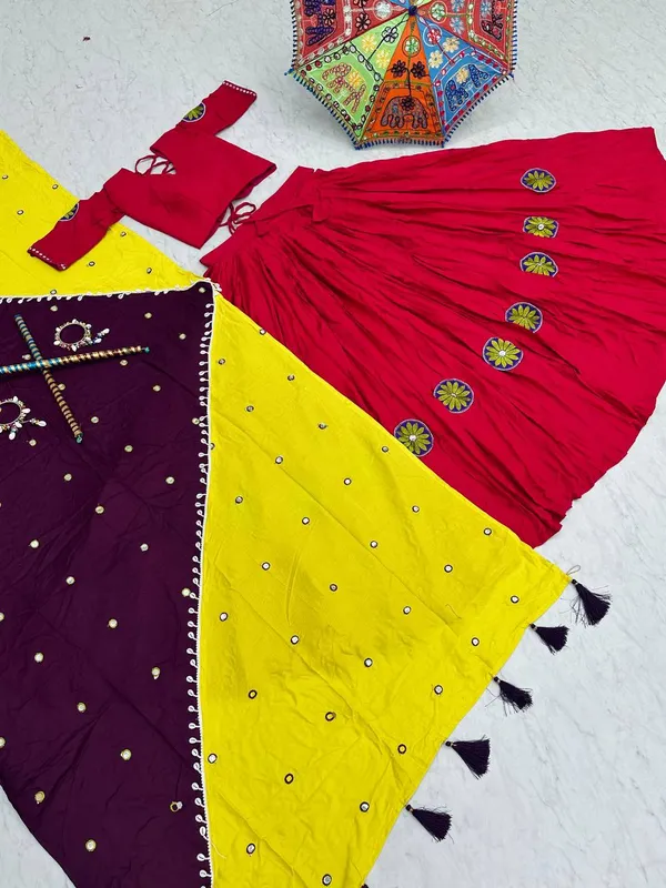 Red_Lehenga_Choli_for_women