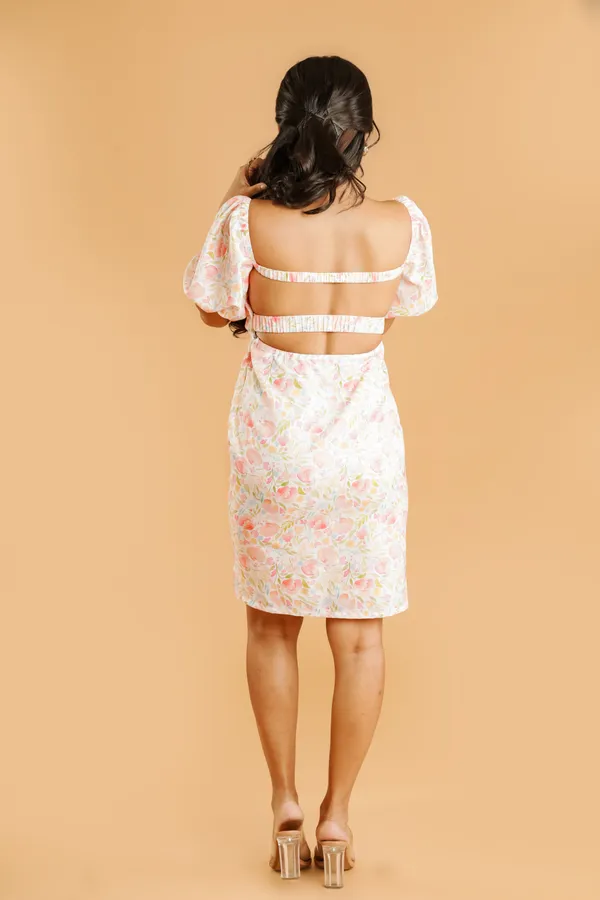 White_Printed_Stretch_It-Puff_Sleeves_Dress_For_Women