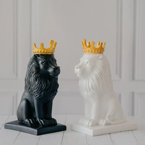 Black_&_White_Nordic_Elegance_Dual-Tone_Resin_Regal_Lion_Showpiece_For_Home_Decor_(Set_Of_2)__(29.1_X_18.5_X_11_Centimeters)
