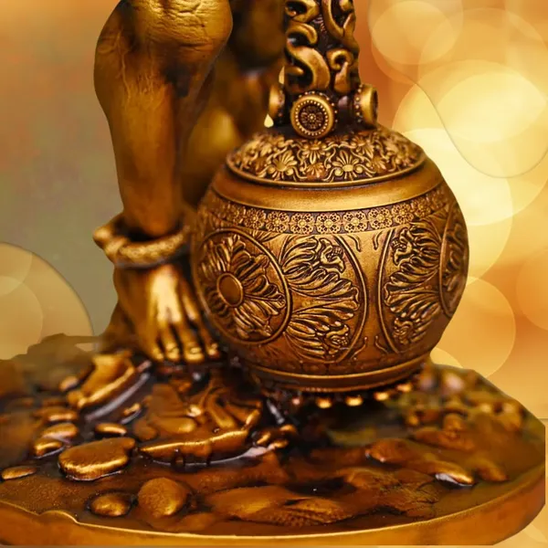Golden_Car_Dashboard_Resin_Bahubali_Hanuman_Idol_Home_Decor_For_Gift__(4Inches)