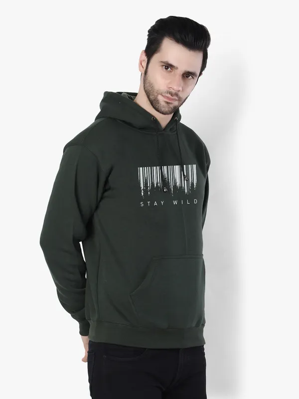 Bottle_Green_Cool_Stay_Wild_Printed_Hooded_Sweatshirt_For_Men