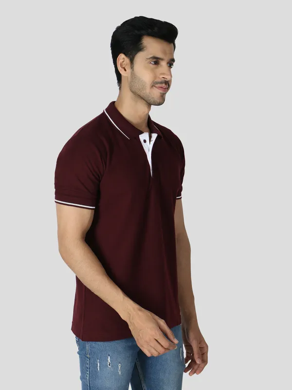 Maroon_Stylish_Polo_Neck_T-Shirt_With_Stripes_For_Men