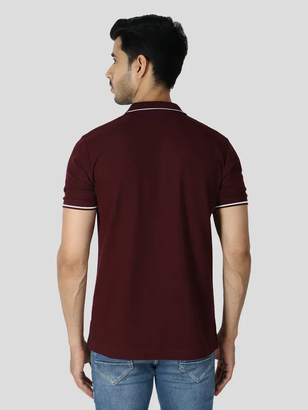 Maroon_Stylish_Polo_Neck_T-Shirt_With_Stripes_For_Men
