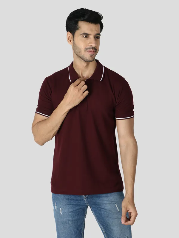 Maroon_Stylish_Polo_Neck_T-Shirt_With_Stripes_For_Men