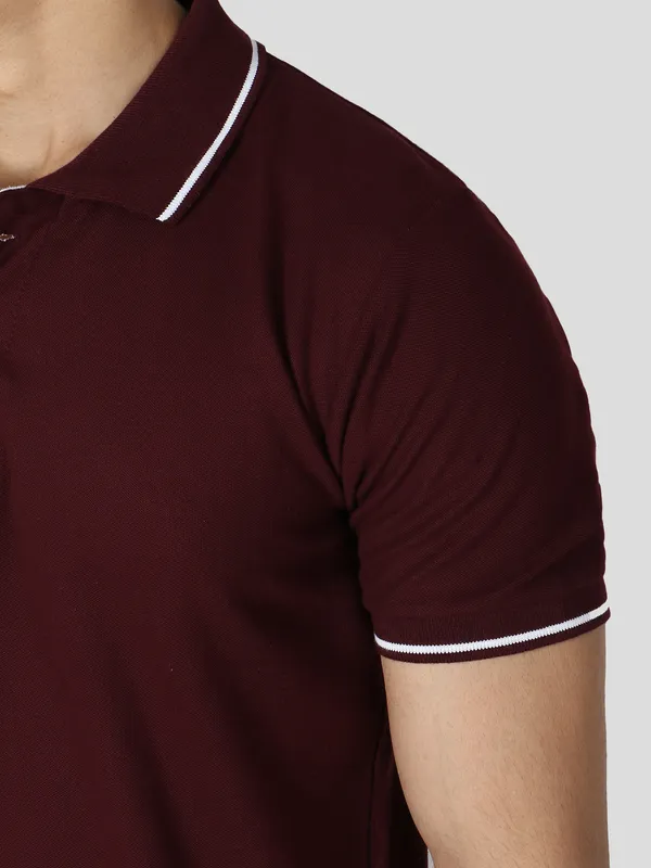 Maroon_Stylish_Polo_Neck_T-Shirt_With_Stripes_For_Men