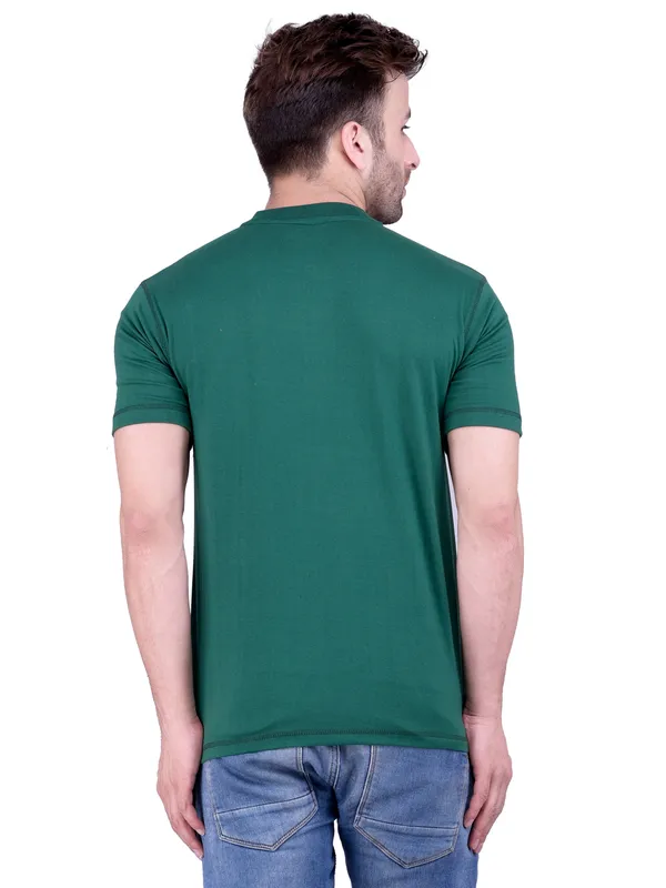 Bottle_Green_Plain_Henley_Neck_Half_Sleeves_T-Shirt_For_Men