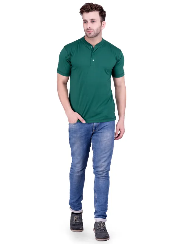 Bottle_Green_Plain_Henley_Neck_Half_Sleeves_T-Shirt_For_Men