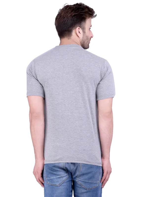 Grey_Plain_Henley_Neck_Half_Sleeves_T-Shirt_For_Men