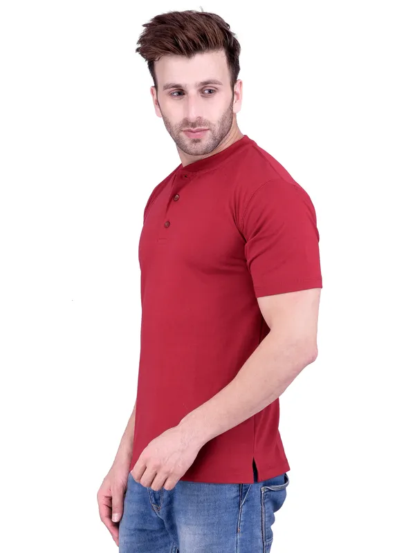 Maroon_Plain_Henley_Neck_Half_Sleeves_T-Shirt_For_Men