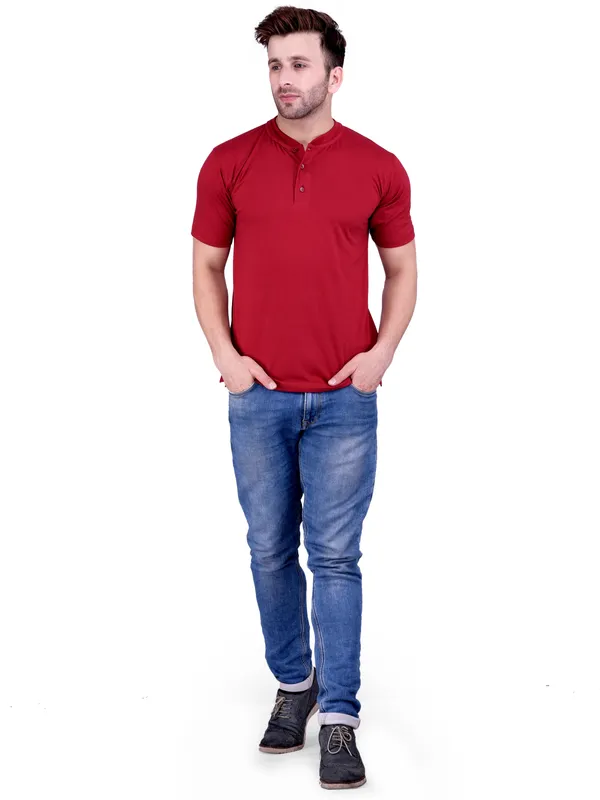 Maroon_Plain_Henley_Neck_Half_Sleeves_T-Shirt_For_Men