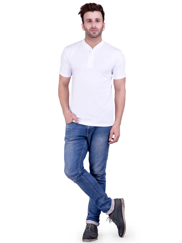 White_Plain_Henley_Neck_Half_Sleeves_T-Shirt_For_Men