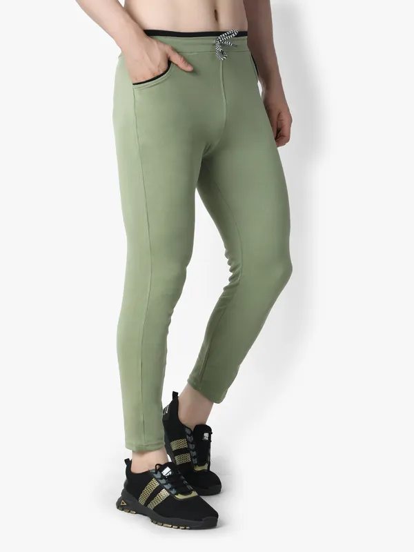 Green_Stylish_Green_Stretchable_Joggers_With_Pockets_For_Men