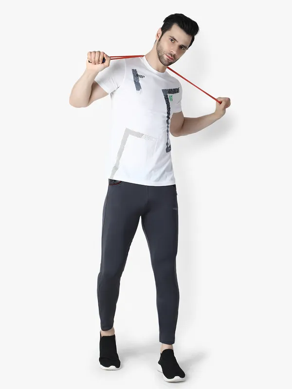 Grey_Stylish_Grey_Stretchable_Joggers_With_Pockets_For_Men