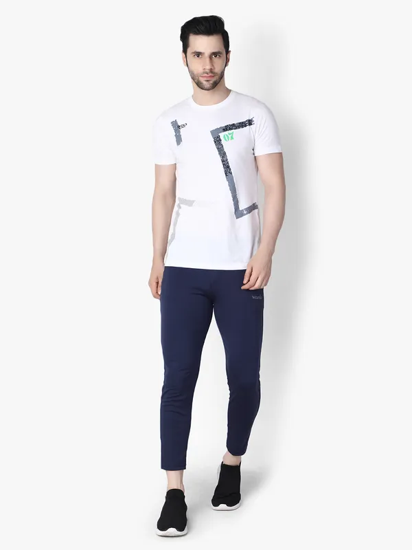 Blue_Stylish_Blue_Stretchable_Joggers_With_Zipper_Pockets_For_Men