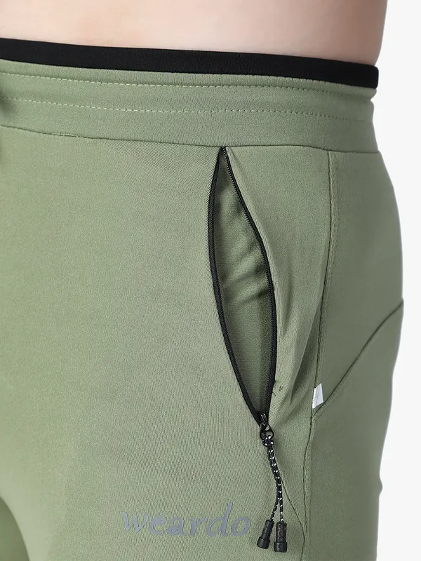 Green_Stylish_Green_Stretchable_Joggers_With_Zipper_Pockets_For_Men