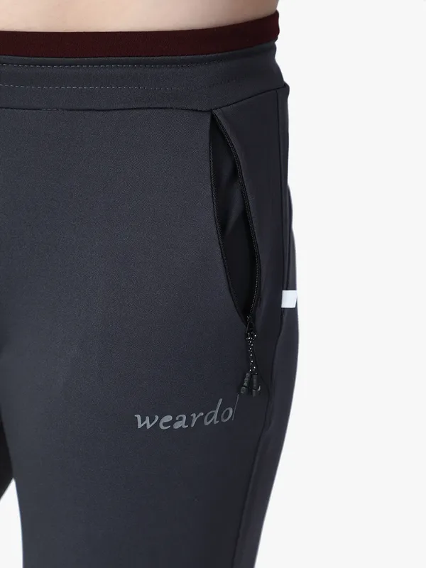 Grey_Stylish_Grey_Stretchable_Joggers_With_Zipper_Pockets_For_Men