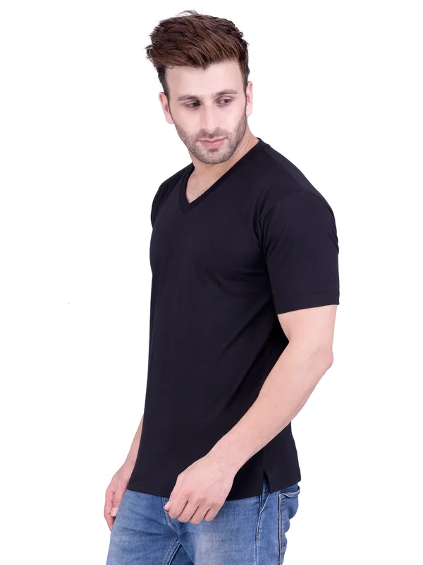 Black_Plain_V-Neck_T-Shirt_For_Men