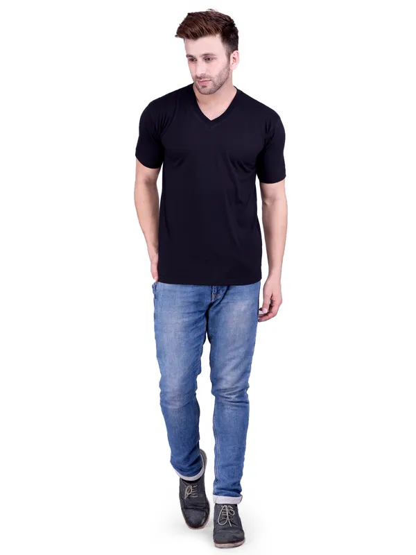 Black_Plain_V-Neck_T-Shirt_For_Men
