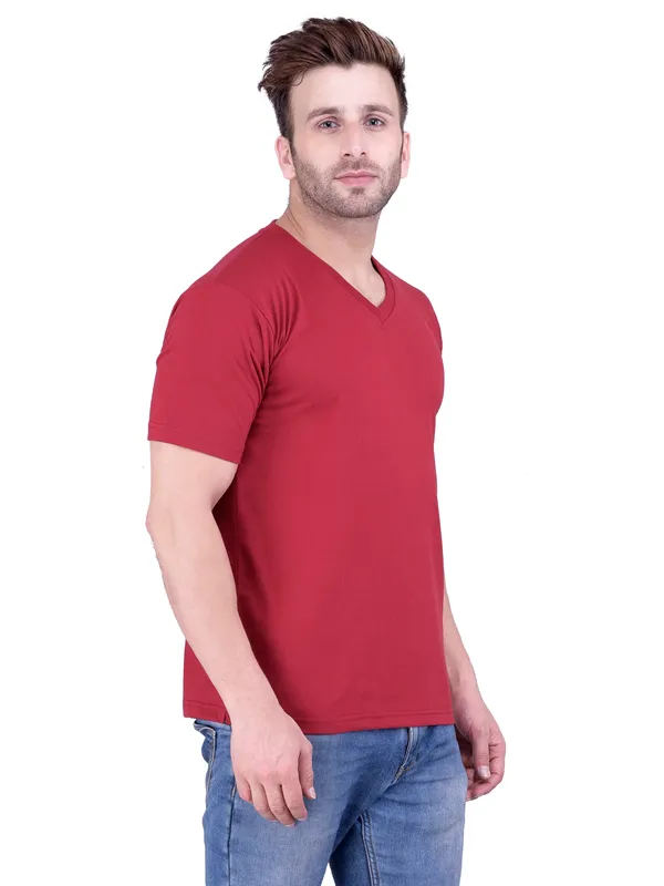 Maroon_Plain_V-Neck_T-Shirt_For_Men