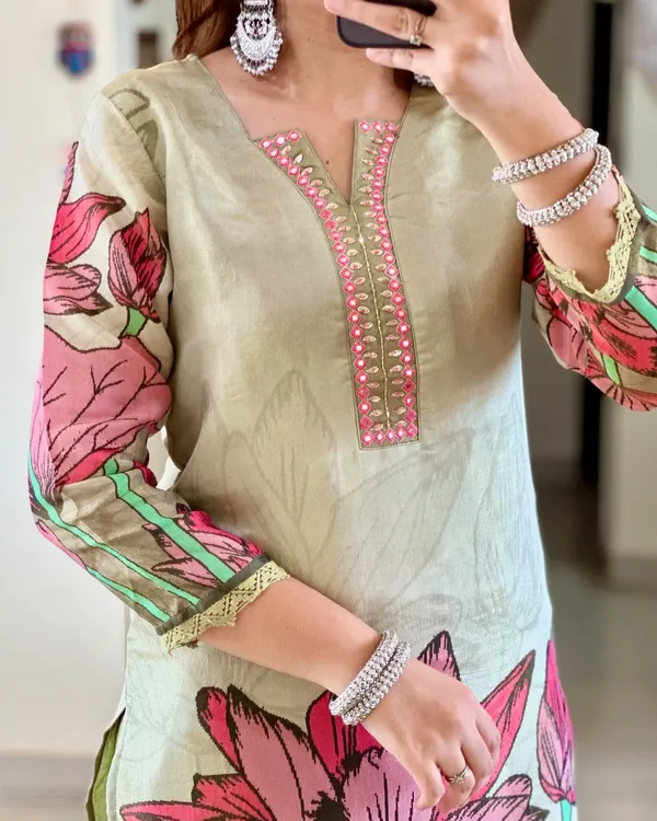 Pastel_Pista_Floral_Straight_Mirror_Worked_Kurta_Pants_Set_With_Dupatta_For_Women