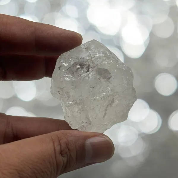 Natural_Original_Seven_Chakra_Crystal_Healing|_Rough_Stone_|_Raw_Crystals_|_For_Manifestation,_Meditation_And_Reiki_Healing_Stones_(Clear_Quartz)
