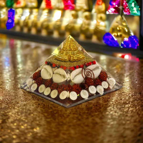 Laxmi_Pyramid_Original_Certified_Gomati_Chakra,_Rudraksha,_Cowrie_Kodi_Maha_Laxmi_Pyramid_-_90mm_Large_Orgonite_Pyramid_with_Shree_Yantra