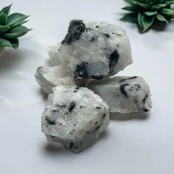 Natural_Original_Seven_Chakra_Crystal_Healing|_Rough_Stone_|_Raw_Crystals_|_For_Manifestation,_Meditation_And_Reiki_Healing_Stones_(Moonstone)