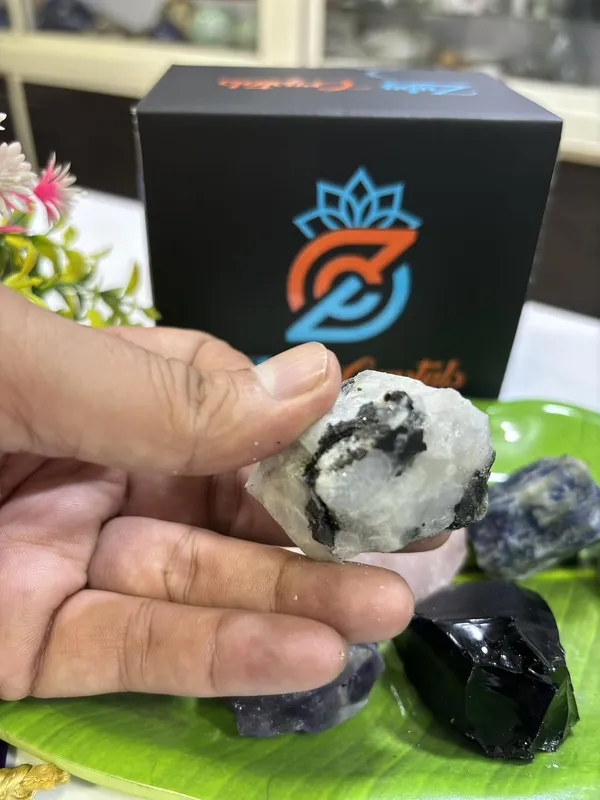 Natural_Original_Seven_Chakra_Crystal_Healing|_Rough_Stone_|_Raw_Crystals_|_For_Manifestation,_Meditation_And_Reiki_Healing_Stones_(Moonstone)