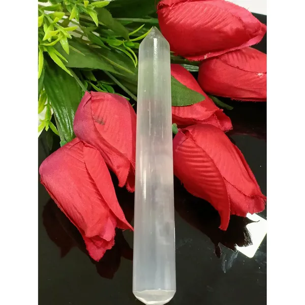 Selenite_Crystal_Healing_Wand_Massager_For_Reiki,_Healing,_Meditation_And_Idol_Figurine.
