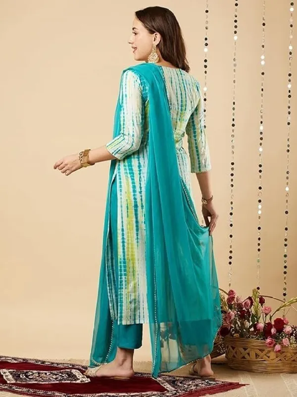 Women_Green_Rayon_Kurta_Pant_Dupatta_Set
