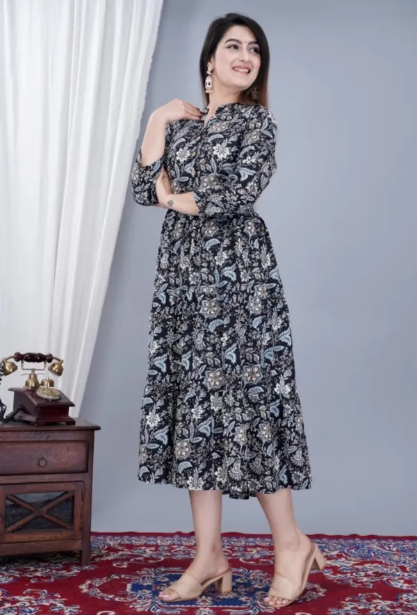 Women_Black_Floral_Gown_Dress